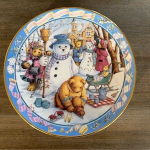 Franklin Mint Royal DoultonTeddy Bear Winter Wonderland Plate Vintage 1970’s